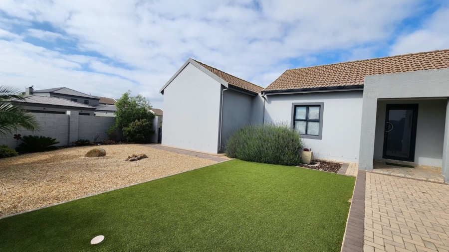 3 Bedroom Property for Sale in Country Club Western Cape